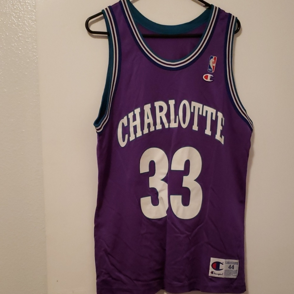 Charlotte Jersey #33